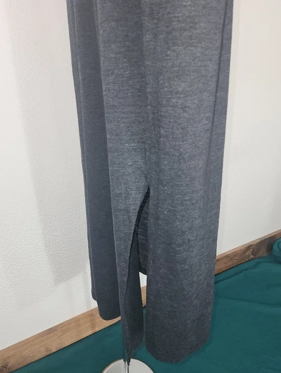 Umgee Dress Knit  Long Sleeve With Tie-Detail  Charcoal Size L - Picture 9 of 12